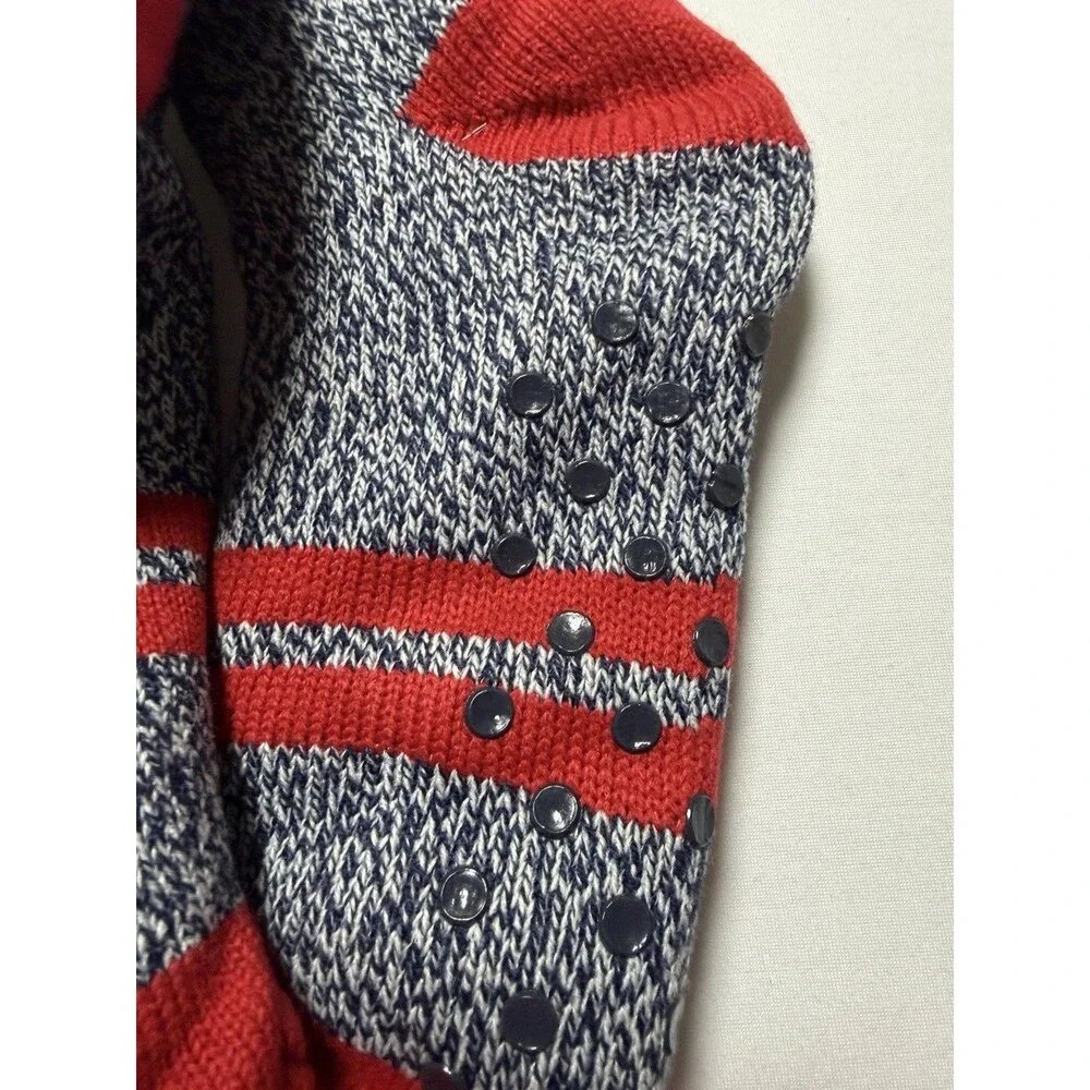 NWT Budweiser King of Beers Men’s Lounge Socks Gripper Bottom Fuzzy Socks 10-13